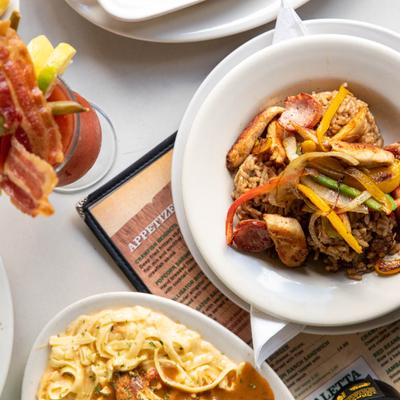 Multiple dish plates, top view