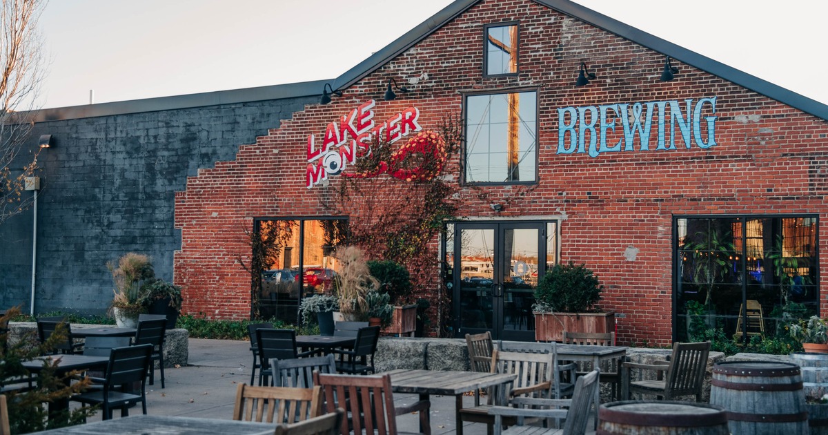 Exterior, seating place on the outside