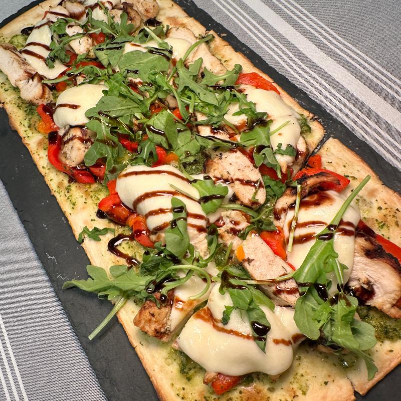 Chicken Pesto Flatbread photo