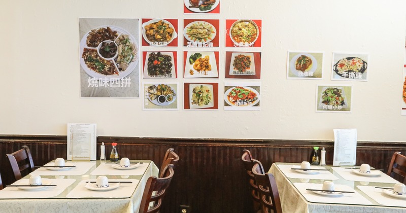 Diner area, tables by the wall