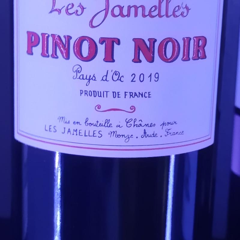 Les Jamells- Pinot Noir photo