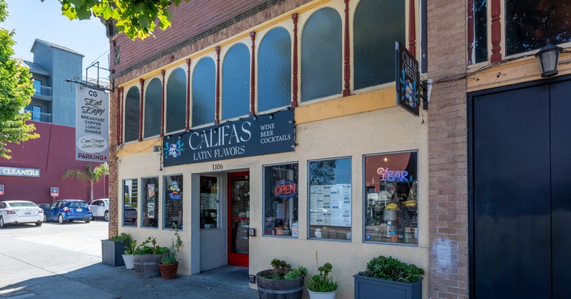 Exterior, view to entrance to restaurant