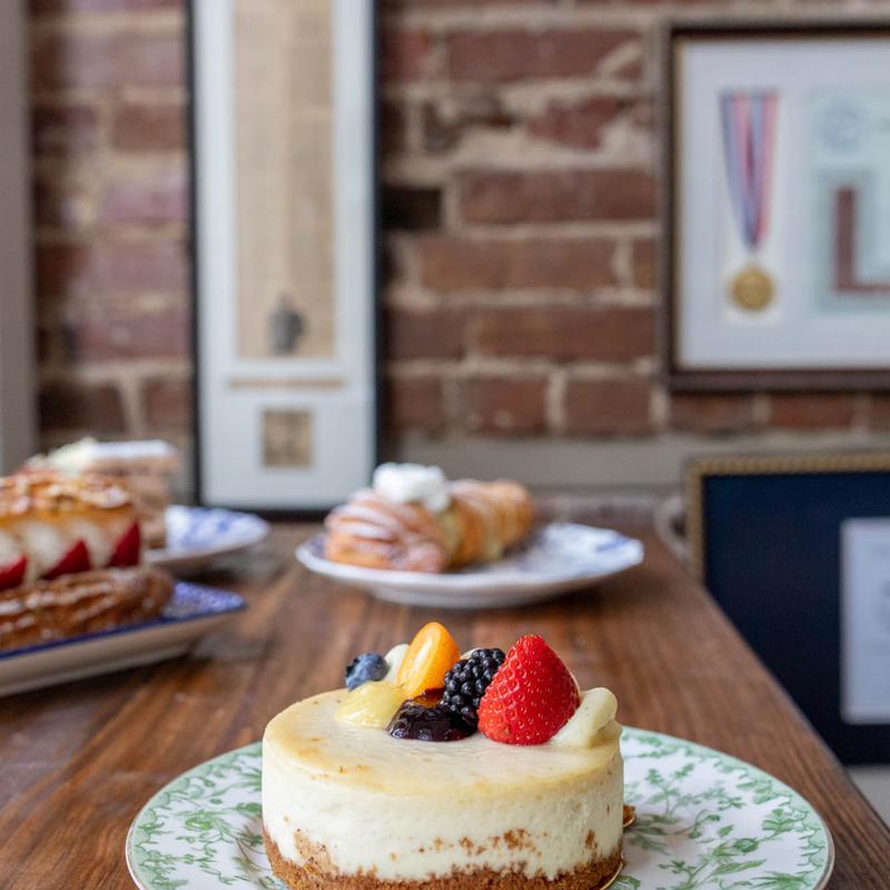 menu item 6 of 6, Mini Cheese Cake