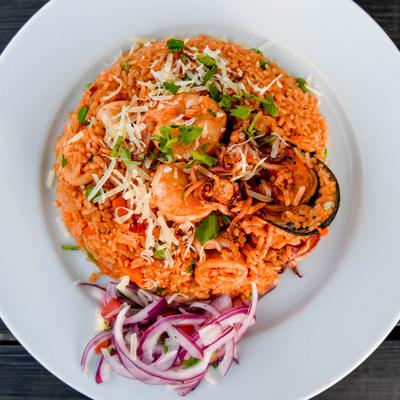 Fried rice with seafood