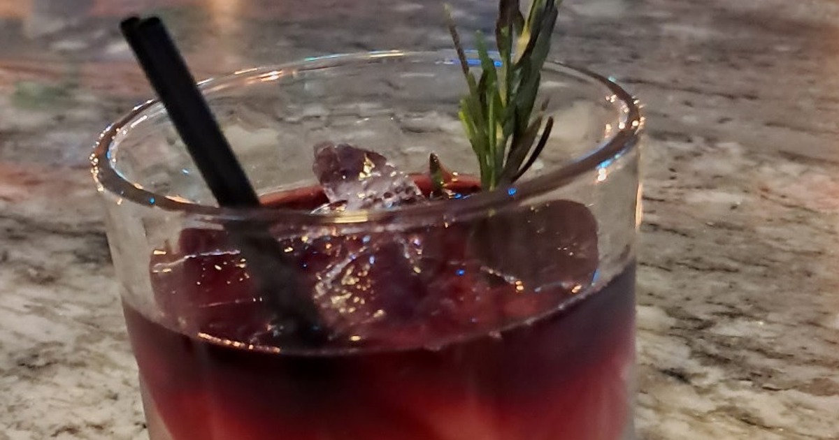 Bourbon and orange juice cocktail