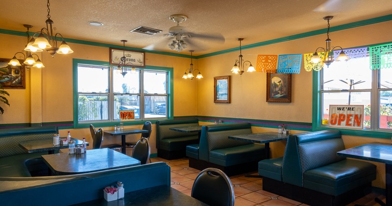 Cozy interior dining area