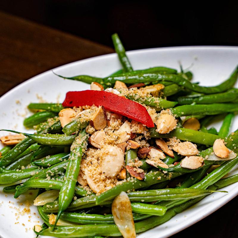 menu item 5 of 17, Judías Verdes Finas Salteadas con Almendras