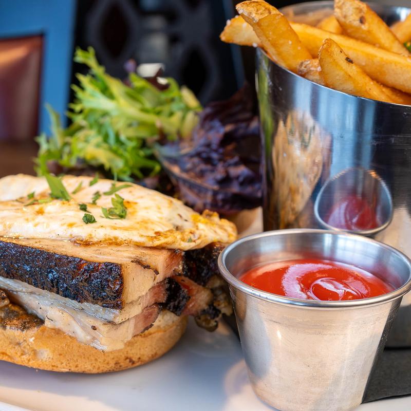 BLE (Bacon, Lettuce, Egg) photo