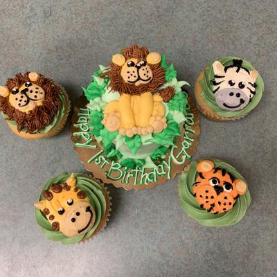 Safari animal cake and cupcakes