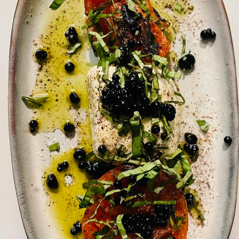 Burrata Caprese (V) (GF) photo