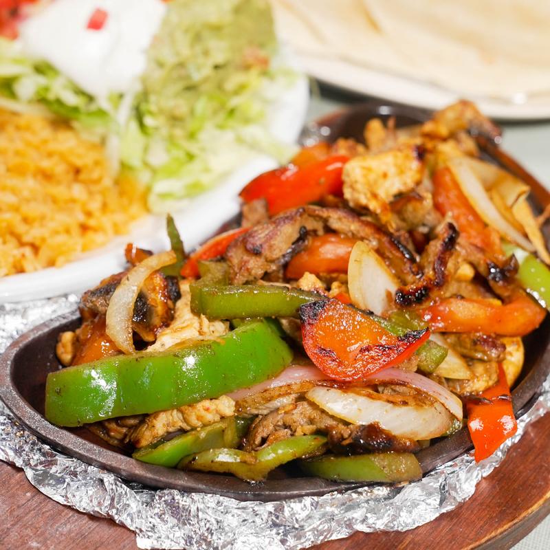 menu item 8 of 8, Lunch Fajita (chicken or steak)