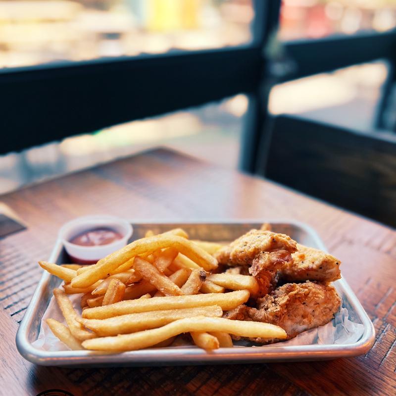 CHICKEN FINGERS photo