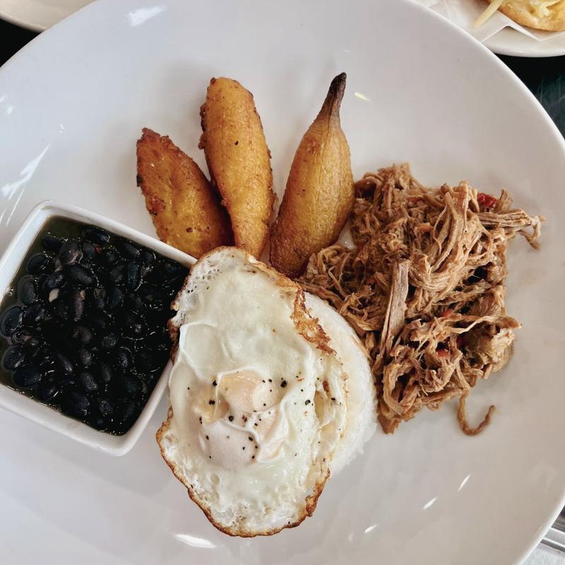 Pabellon Criollo (GF) photo