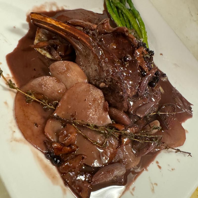 Cervo Arrosto con Porcini e Porto photo