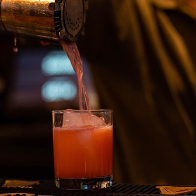 Pouring a Kerry Pippin cocktail