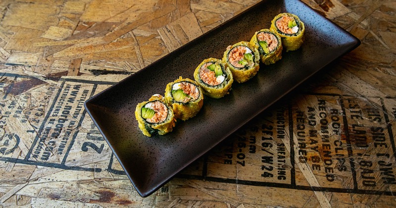 Crunchy spicy tuna rolls