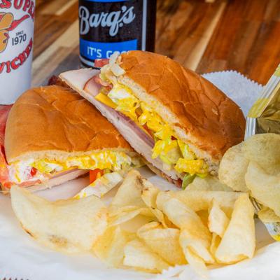 Sam's Club sandwich served with potato chips.