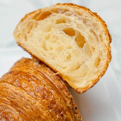 Cross-section of a plane croissant.