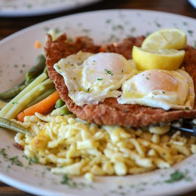 Wienerschnitzel ala Holstein