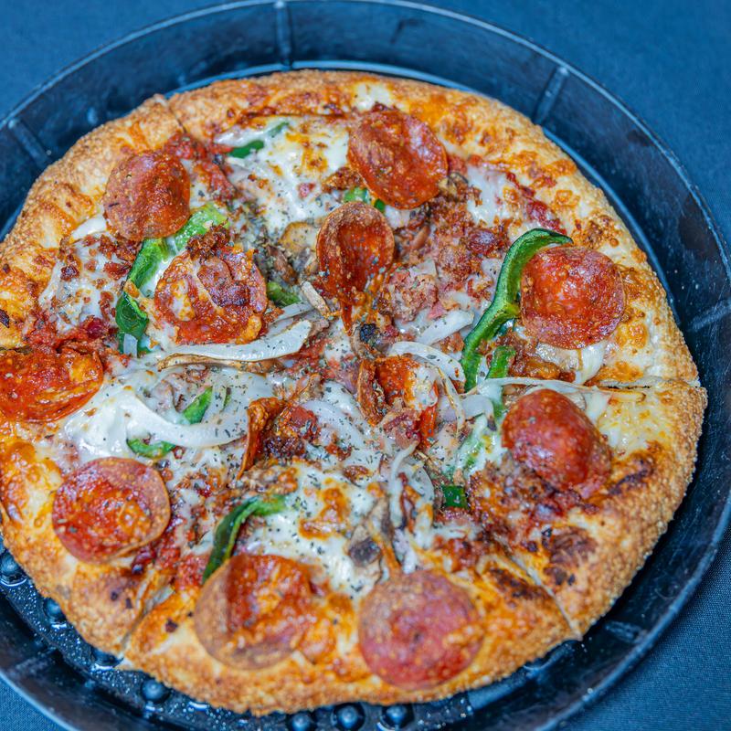 menu item 9 of 11, Gilchrist Club