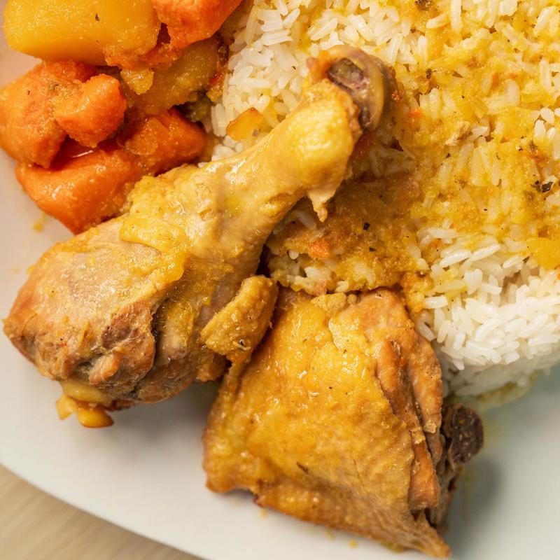 menu item 5 of 7, 1. Chicken Stew / Pollo Guisado