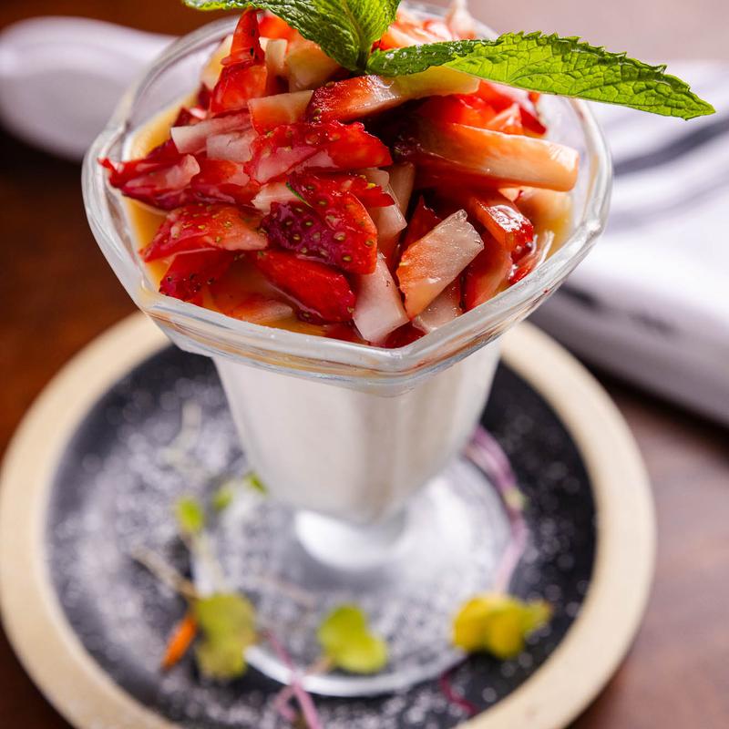 Strawberry Panna Cotta photo