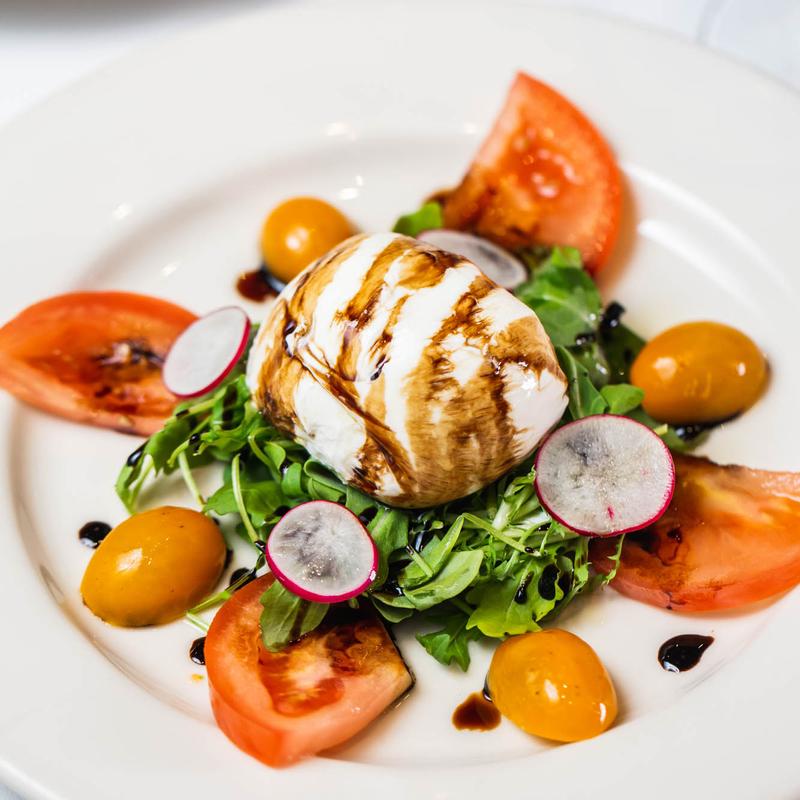 Tomato & Burrata photo