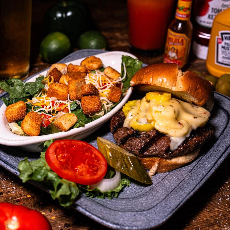 Handcrafted Burgers: photo