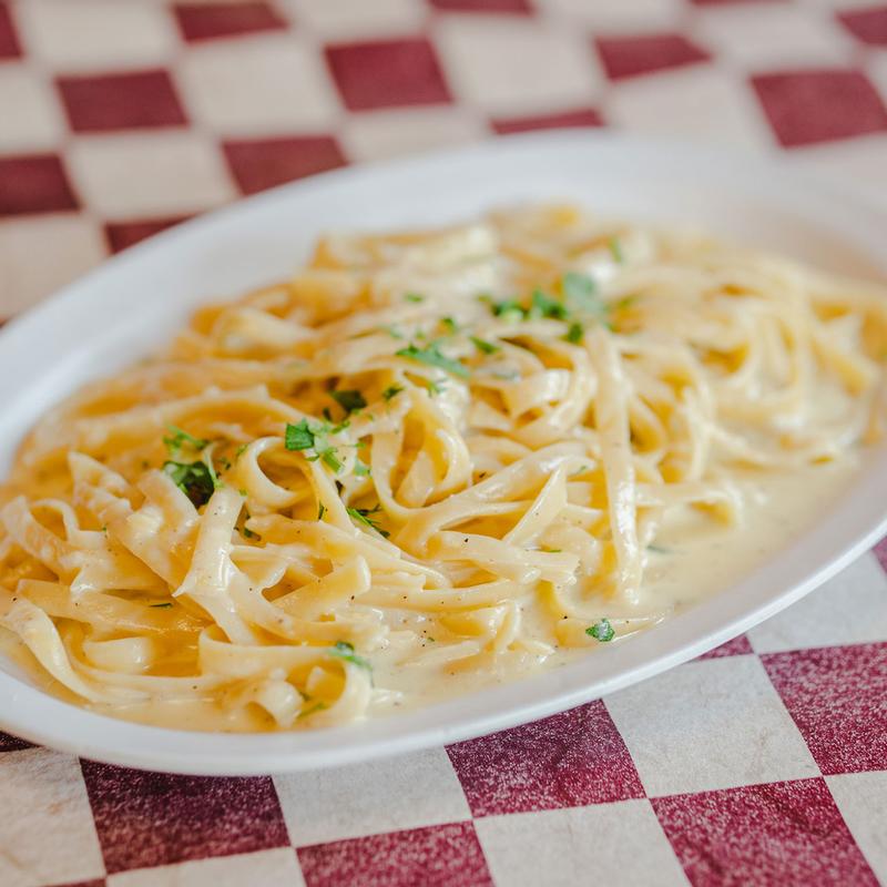 Chicken Fett Alfredo photo