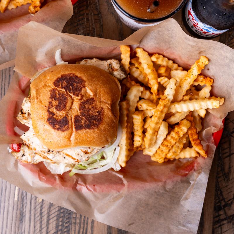 Classic Chicken Sandwich photo