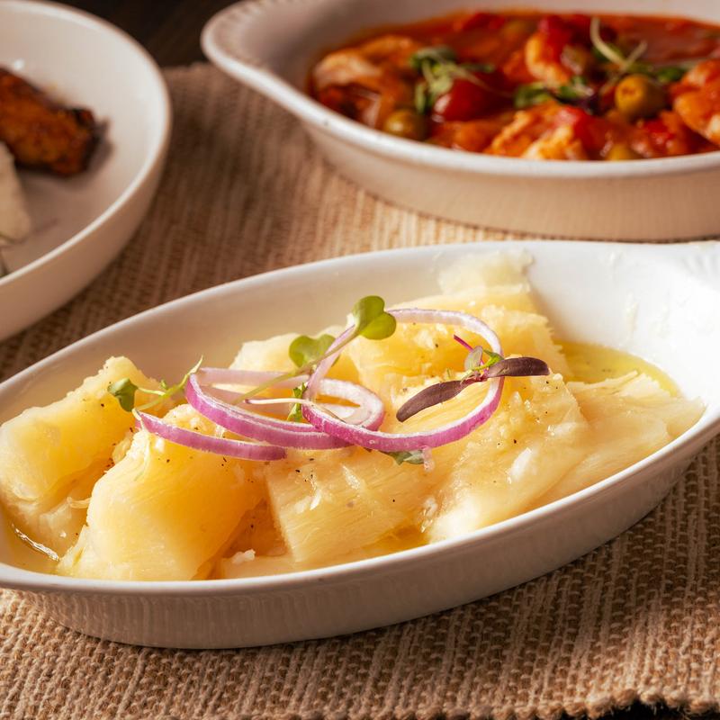 menu item 12 of 13, Yuca Con Mojo