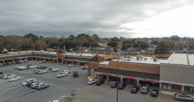 Aerial view to restaurant and parking lot