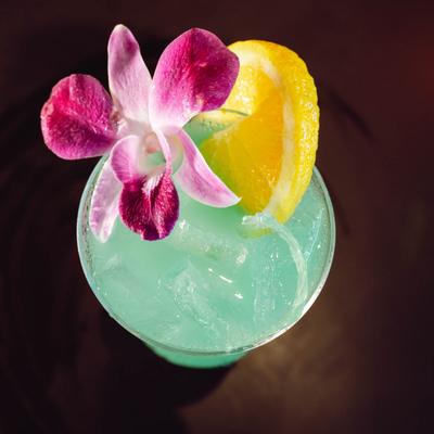 Go to the pacific with this refreshing drink!