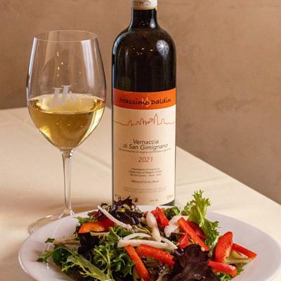 House salad with white wine
