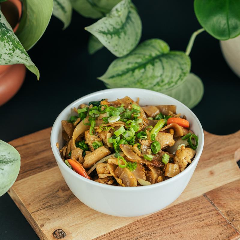 menu item 19 of 24, Pad See Ew