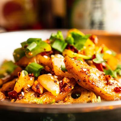 Spicy Wok-fried Pork Chitterlings, closeup