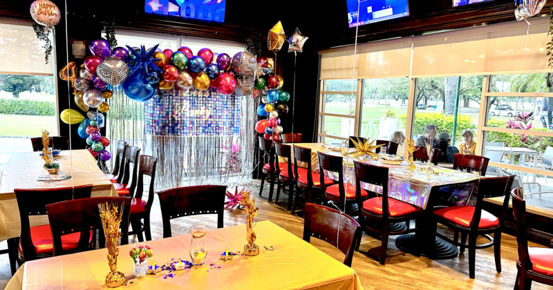 party space, party room, dinning room, interior dinning area, outdoor view
