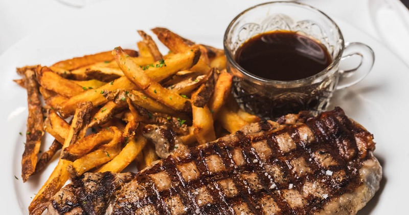 Rib eye with beef broth and truffle fries