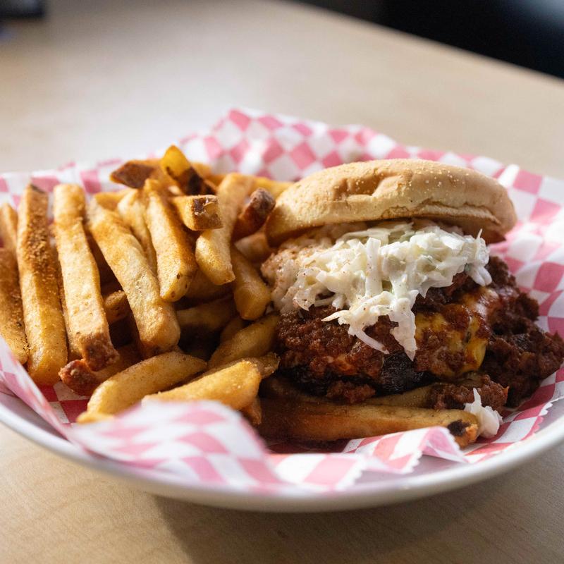 menu item 7 of 31, Chili Billy Burger