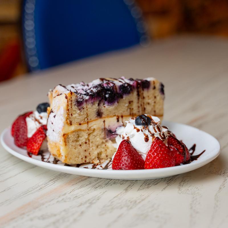 Lemon berry Mascarpone Cake photo