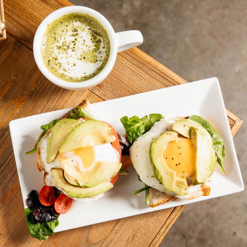Avocado Toast (Egg & Tomato) photo