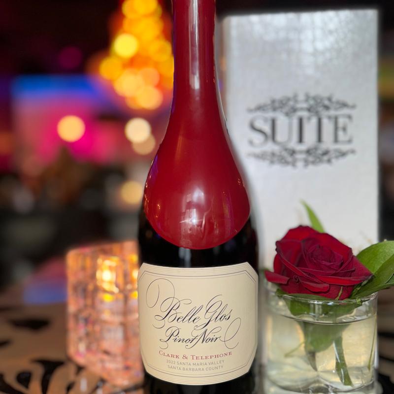 Belle Glos Clark & Telephone photo