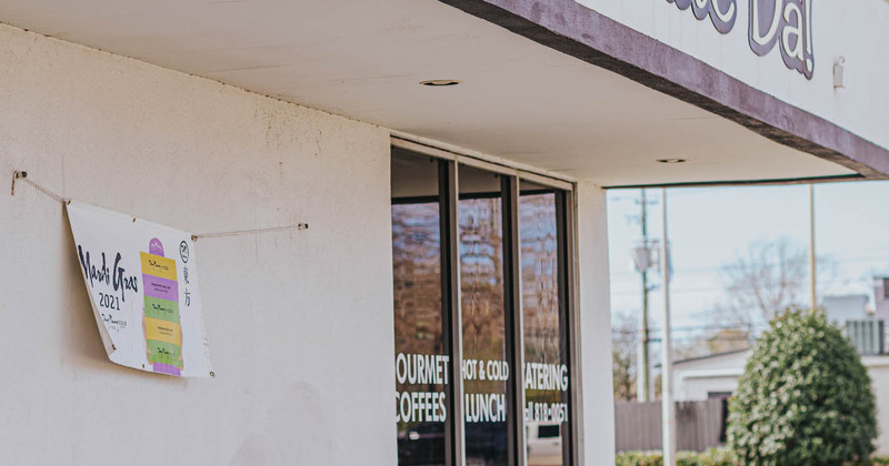 Exterior, main entrance