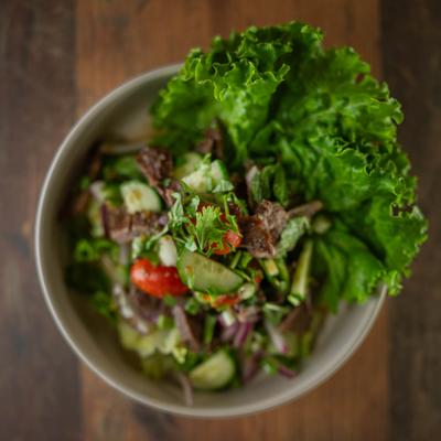 Yum Nuer ( Grilled Beef Salad ).