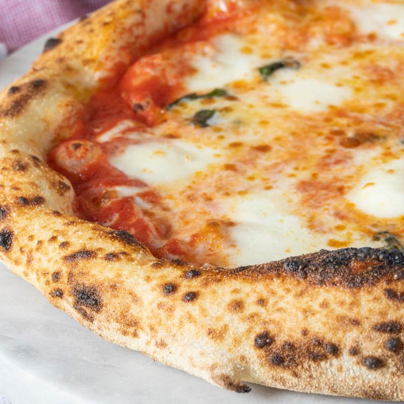 Margherita Pizza (Cheese and Basil) photo