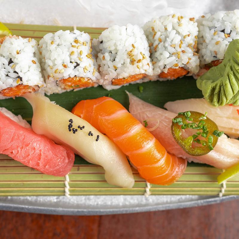 Sushi Sashimi Combo photo