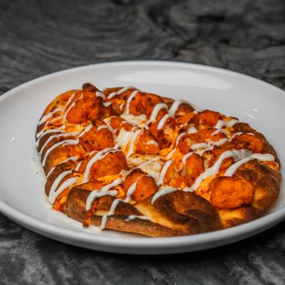 Flatbread Pizza Buffalo Cauliflower.