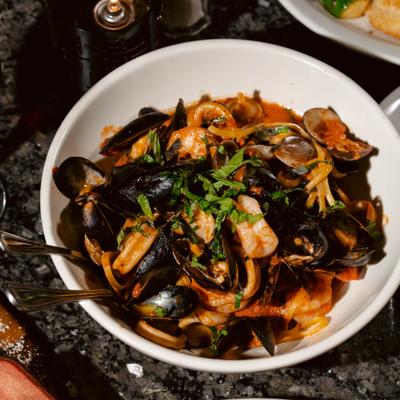 Bowl of Seafood Lunguine.