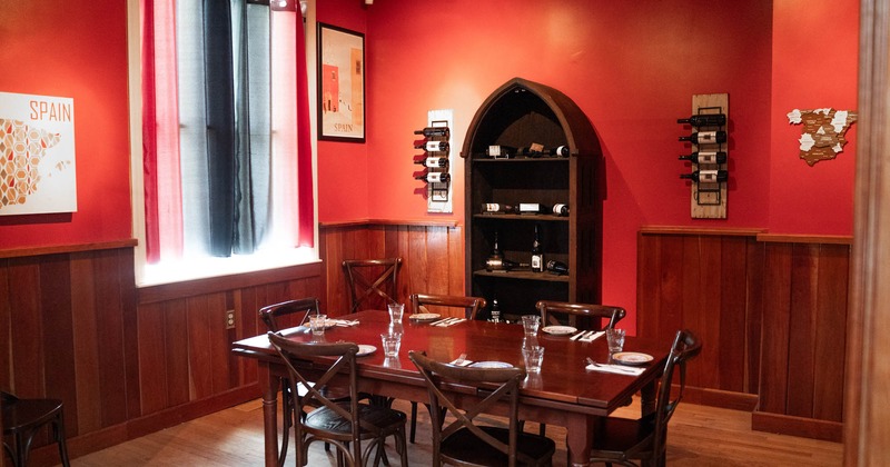 Table ready for guests