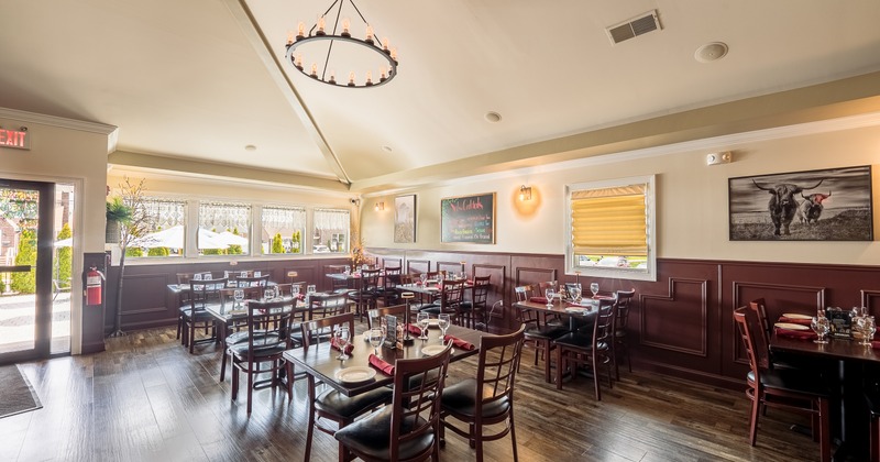 Restaurant dining area